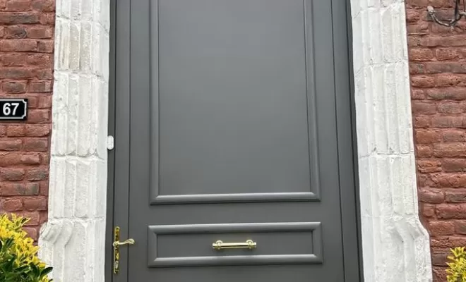 Porte d'entrée, Arras, CHM Menuiserie